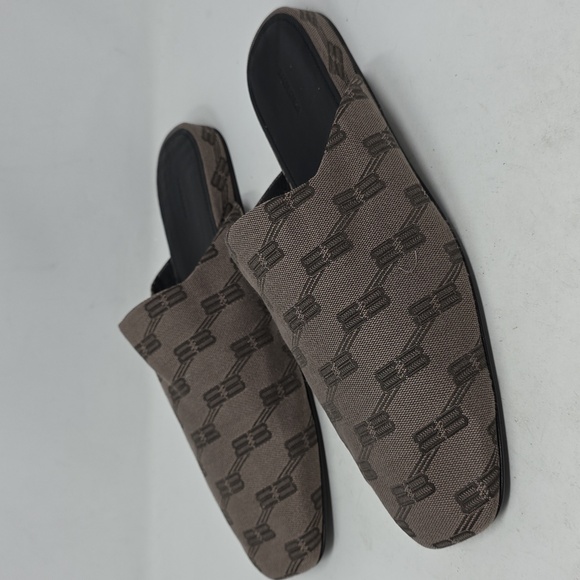 Balenciaga Cozy Mules Logo Monogram Size 43=10 - Picture 1 of 7